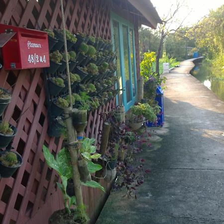 Ferienwohnung Cast Away Nonthaburi Exterior foto