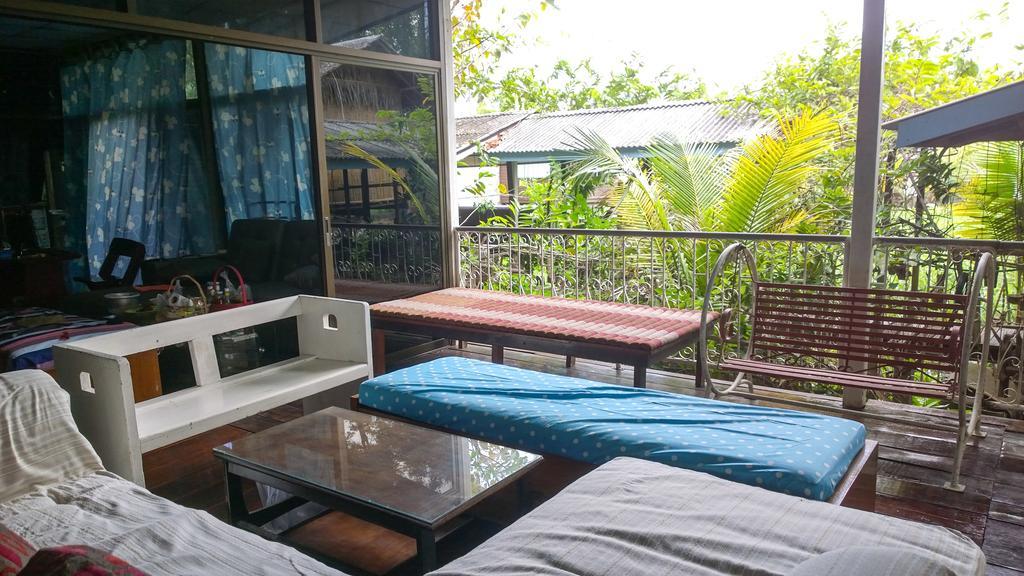 Ferienwohnung Cast Away Nonthaburi Exterior foto