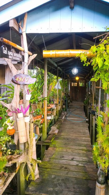 Ferienwohnung Cast Away Nonthaburi Exterior foto