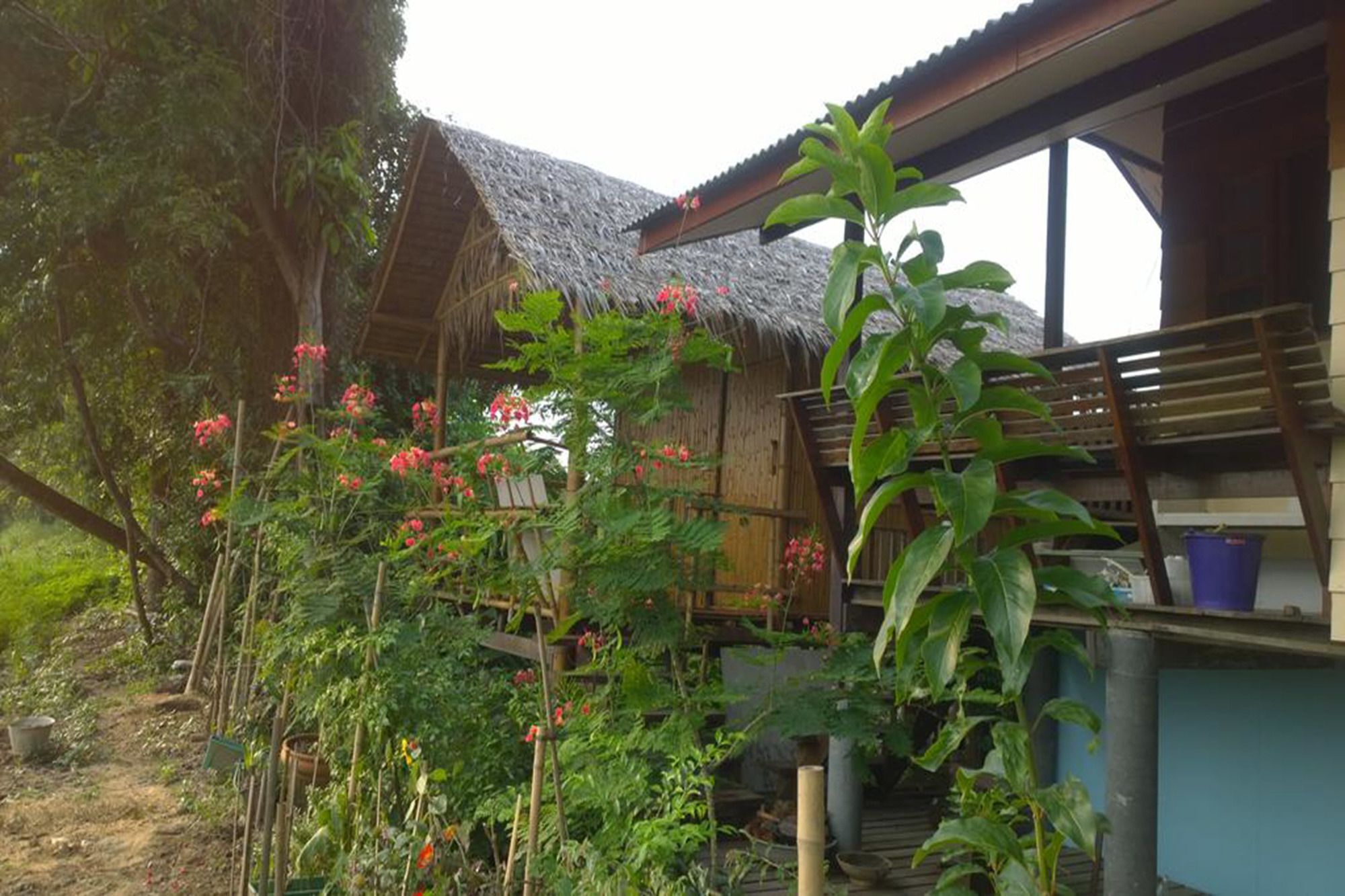 Ferienwohnung Cast Away Nonthaburi Exterior foto