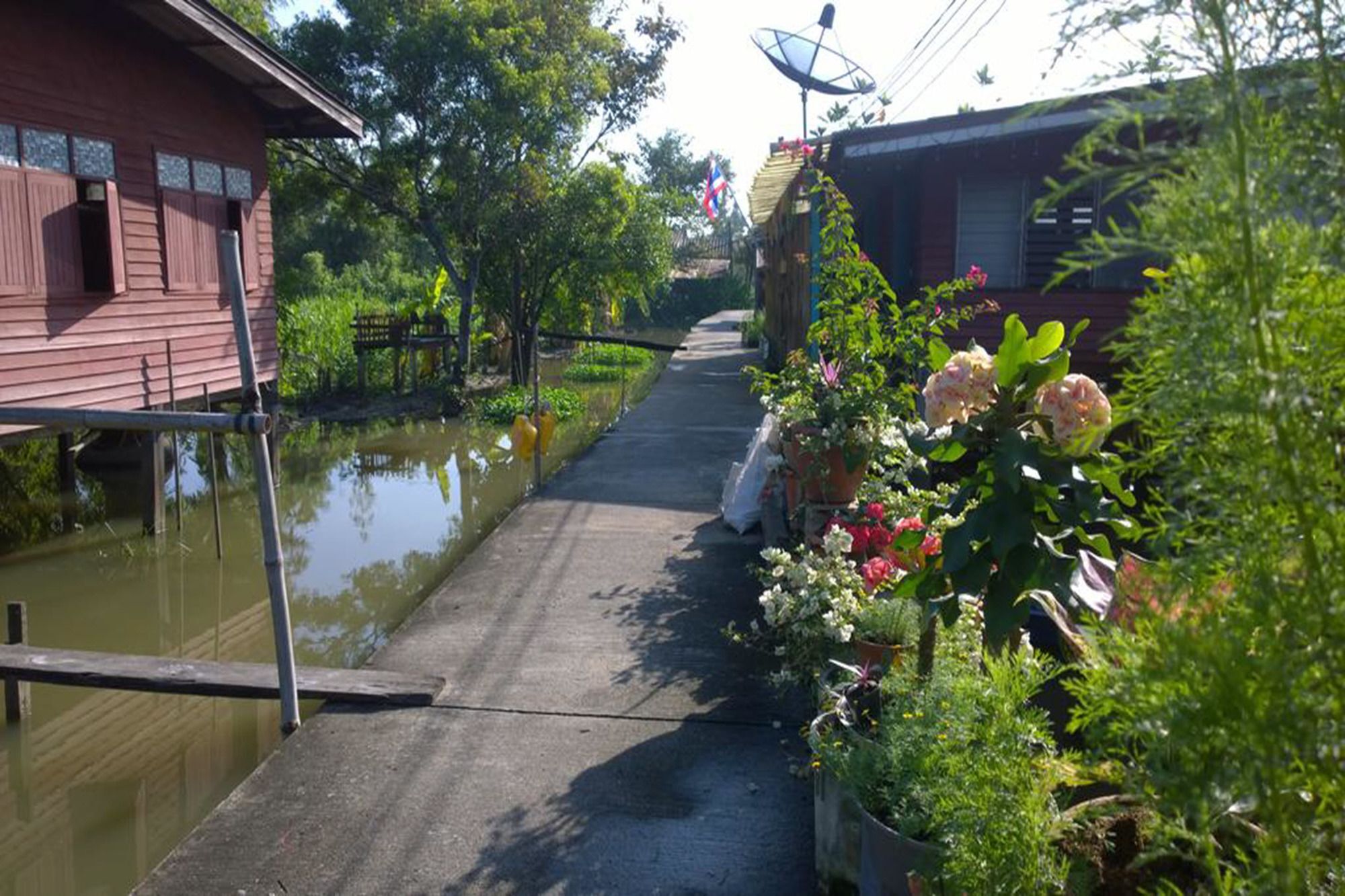 Ferienwohnung Cast Away Nonthaburi Exterior foto