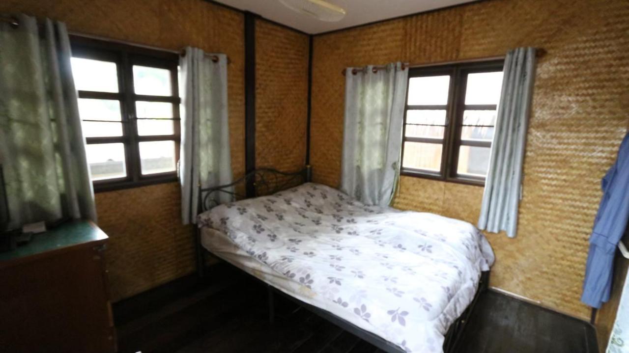 Ferienwohnung Cast Away Nonthaburi Exterior foto