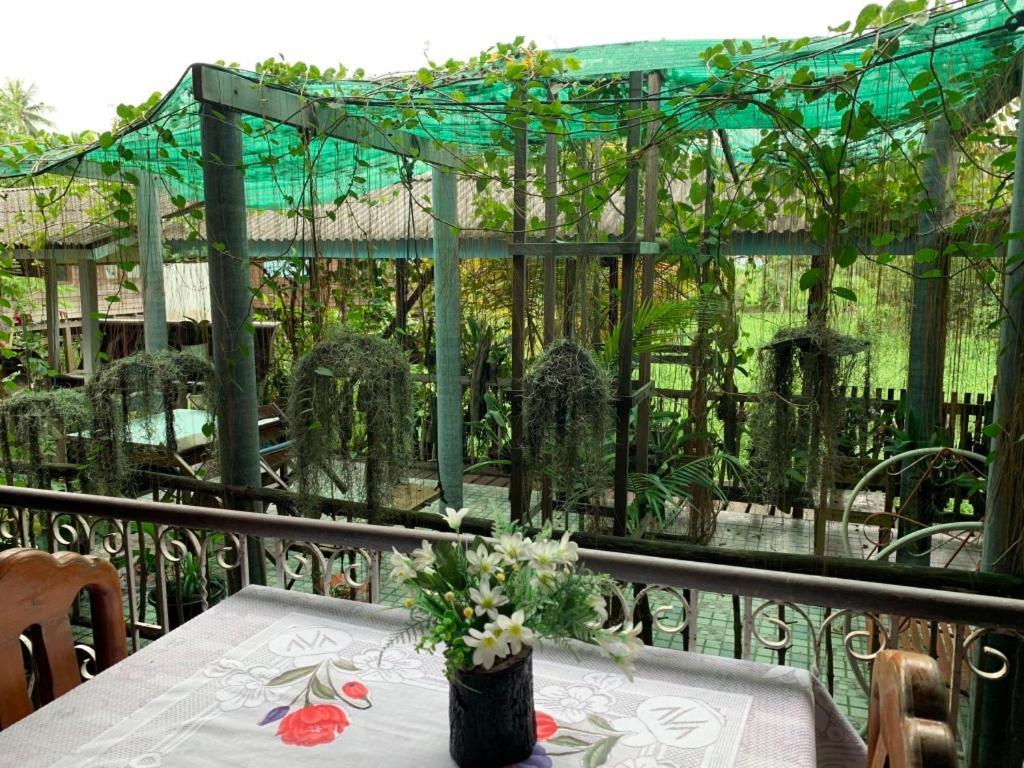 Ferienwohnung Cast Away Nonthaburi Exterior foto
